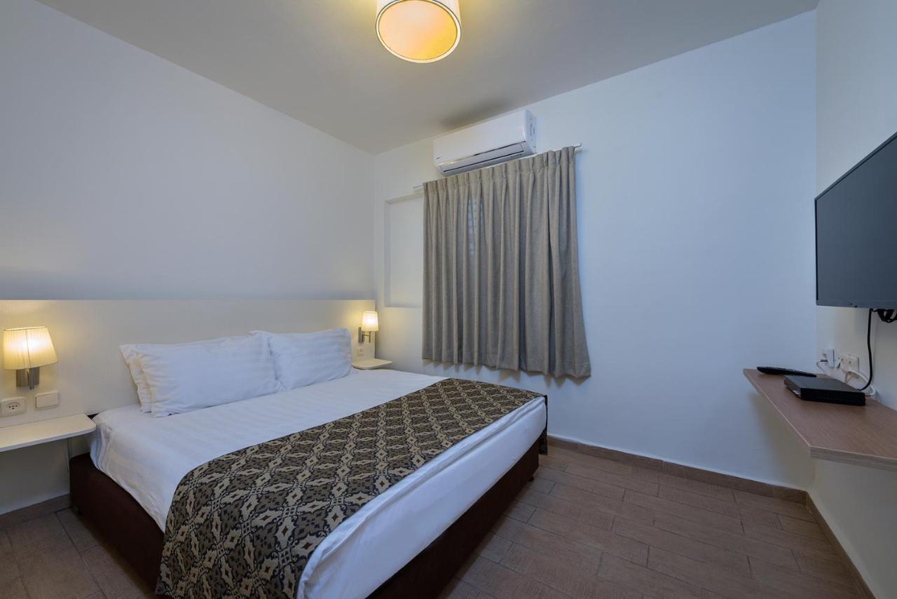 Eilot Kibbutz Country Lodging Eilat Buitenkant foto