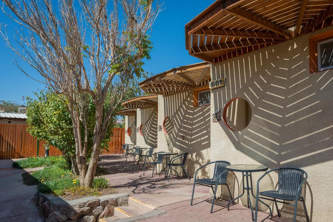 Eilot Kibbutz Country Lodging Eilat Buitenkant foto
