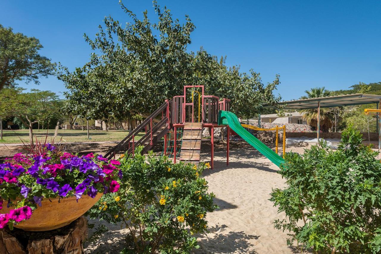 Eilot Kibbutz Country Lodging Eilat Buitenkant foto