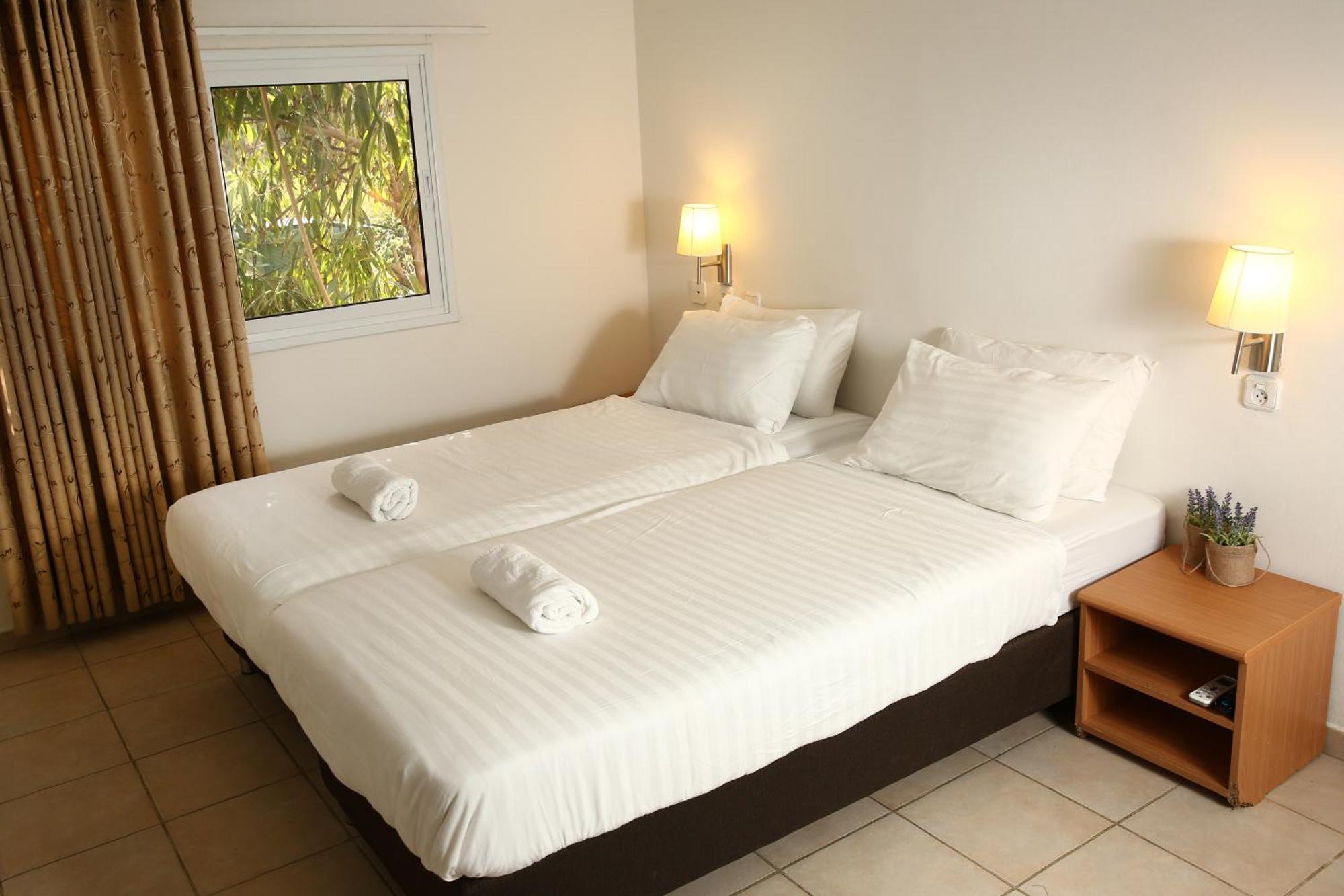 Eilot Kibbutz Country Lodging Eilat Kamer foto
